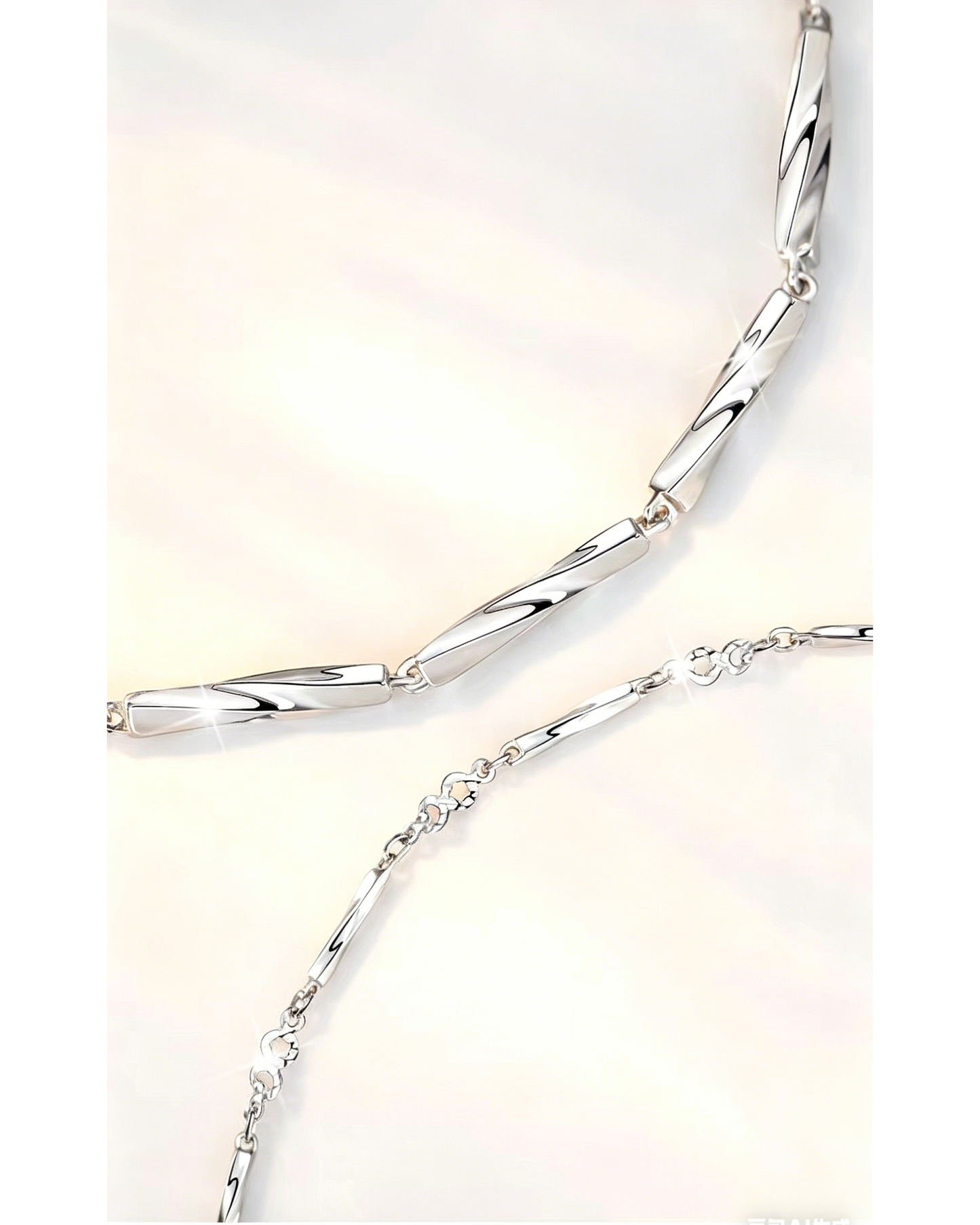 tartoow Mobius Twisted Chain Bracelet for Women Men, Minimalist Adjustable Silver Plated Couple Bracelet Stackable Jewelry Gift SL02
